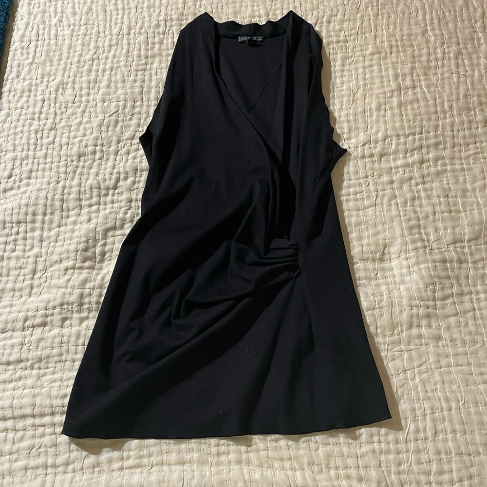 Lafayette 148 black fitted wrap sleeveless top (S)
